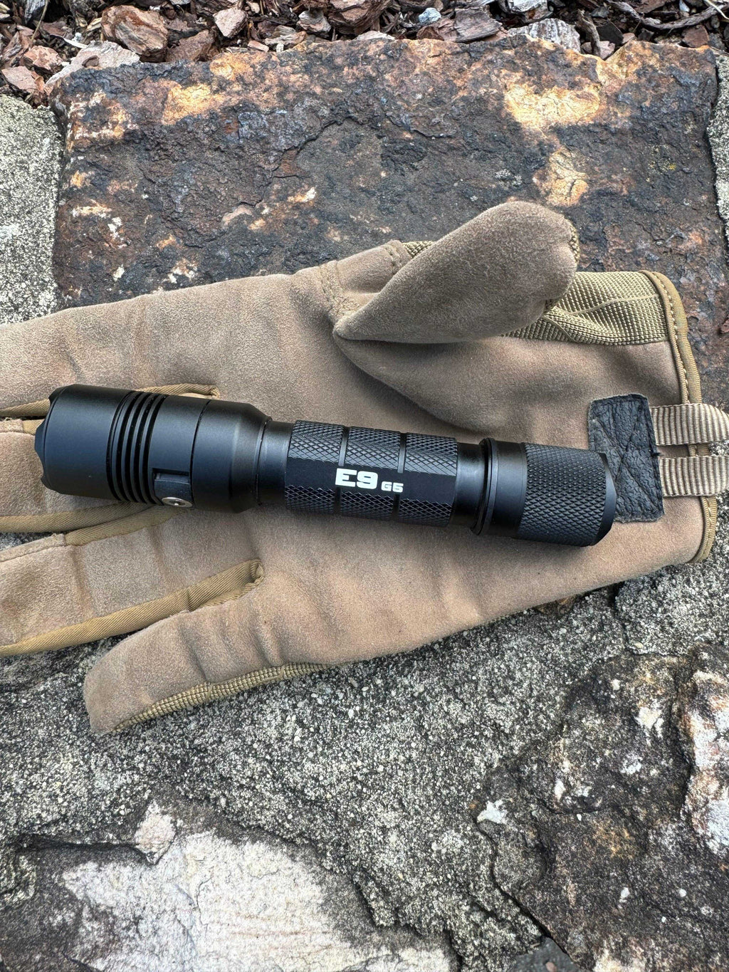 E9 GEN5 Long Throw- 3,000 Lumen  388 Meter  Tactical EDC Flashlight