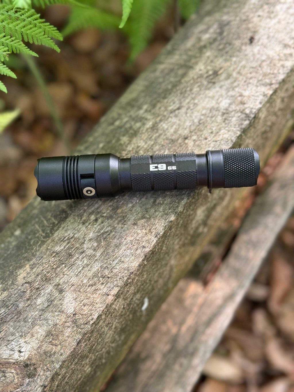 E9 GEN5 Long Throw- 3,000 Lumen  388 Meter  Tactical EDC Flashlight